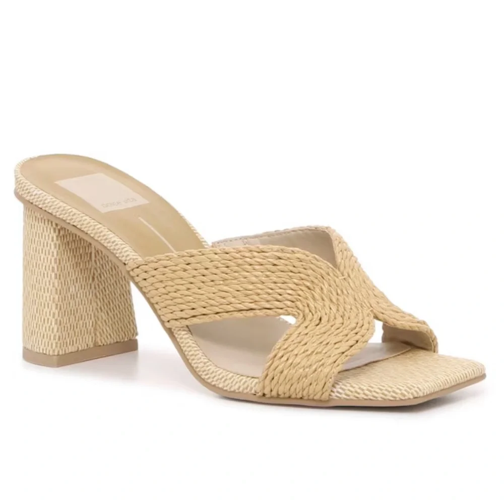 Dolce Vita Penny Sandal in Beige Size: 8